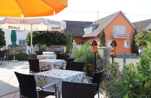 Grißheim Hotel | Gasthof zum Kreuz