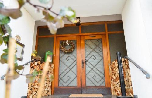 Gogglingen House | Gasthof zum Ritter - a cozy historical Landmark