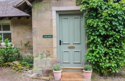West Calder House | Gate Lodge