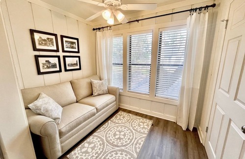 Saint Simons Heights Condo | Gated condo near beaches, shops and dining