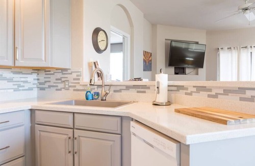Fox Crossing House | Gated Ocotillo Townhouse, heated pool & spa, BBQ