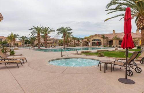 Mesa House | Gated townhouse with 2 suites, heated pool, hot tub