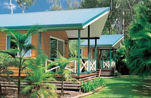Arrawarra Other | Gateway Lifestyle Lorikeet