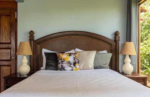 Tilaran House | Gateway to Paradise