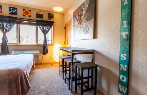 Mountain House Hotel | Gateway