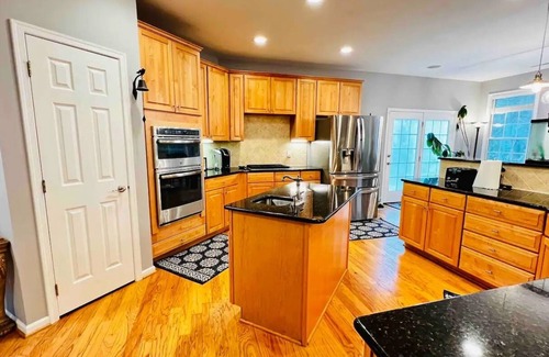 Bayside House | Gather family/friends here! Poker table, foosball, Aracde machine and much more!