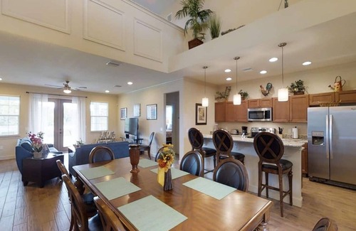 Oviedo Villa | Gator Palace: Stylish 5-bedroom, 4-bath home, with upstairs loft. Sleeps 12.
