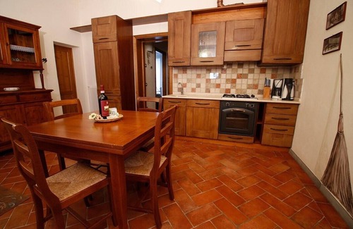 Montespertoli House | Gatto Bianco Tizzauli