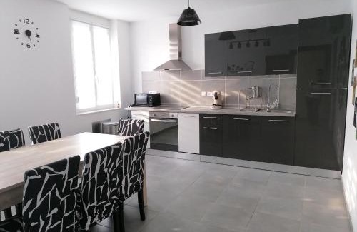 Roost-Warendin House | GAYANTINE - Spacieuse Confortable Proche Gayant Expo FIBRE