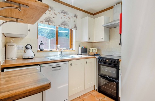 Bungay Cottage | 7 bedroom accommodation in Ilketshall St Margaret near Bungay
