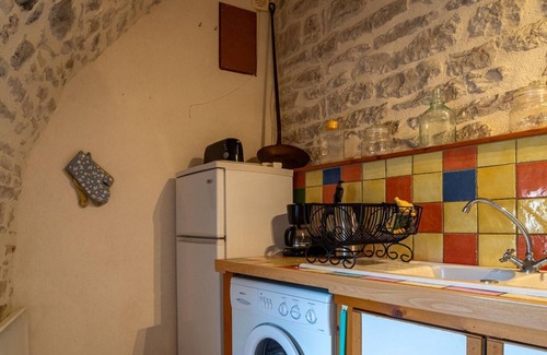 Sainte-Enimie House | Gca076 - Gîte de France 3 Épis 2 Pers à Sauveterre