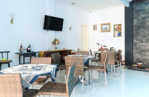 Losari House | Ge JacMart Homestay Makassar