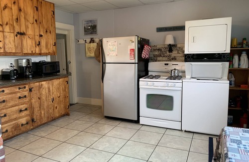 Stonington Cottage | Geary House at Fifield Point