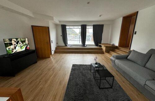 Pellenz Apartment | Gemütliche 2 Zimmerwohnung mit großer Terrasse