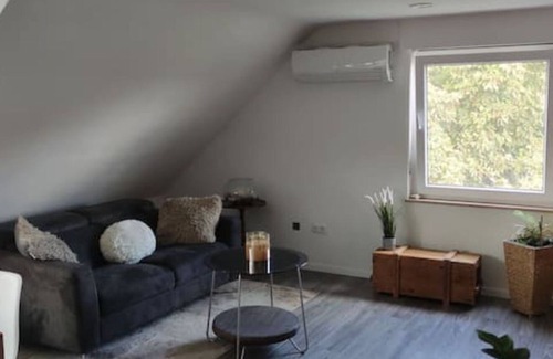 Burgthann Apartment | Gemütliche 5 Pers. Fewo Steinbach