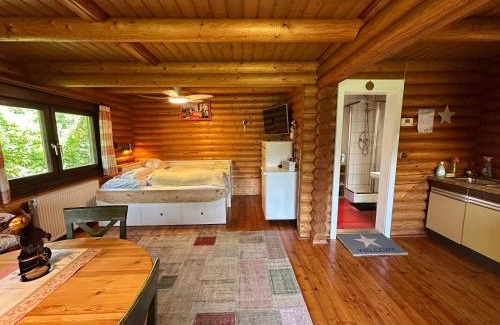 Judenau Ski Chalet | Gemütliche Blockhütte in Wiennähe