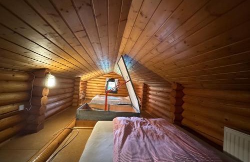 Judenau Ski Chalet | Gemütliche Blockhütte in Wiennähe