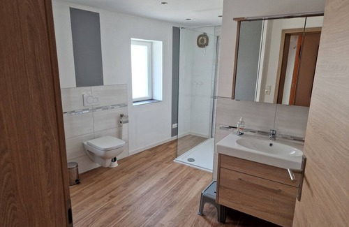 Waldlaubersheim Apartment | Gemütliche Ferienwohnung im Idyllischen Weindorf