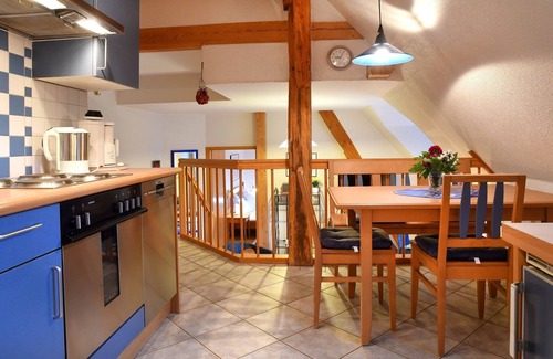Nordenberg Apartment | Gemütliche Ferienwohnung (50qm) mit großem Balkon und kostenfreiem WLAN