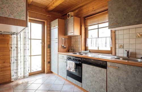 Hausles Apartment | Gemütliche Ferienwohnung, idyllische Lage, mit skandinavischem Badefass