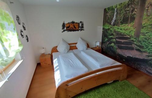 Unteriflingen Apartment | Gemütliche Ferienwohnung mit Terrasse, im Schwarzwald