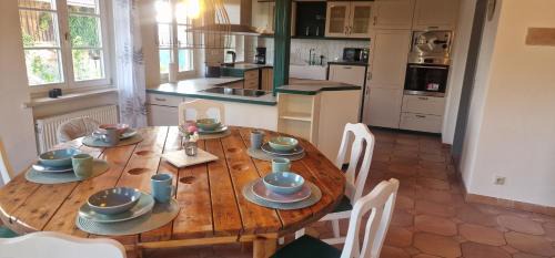 Kisslegg Apartment | Gemütliche Ferienwohnung Beckenhölzle in idyllischer Lage