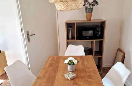 Much Apartment | Gemütliche Ferienwohnung im Bergischen - Nähe Köln/bonn Haustierfreundlich!