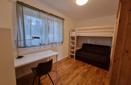 Burgthann Apartment | Gemütliche Premium Ferienwohnung mit Terrasse nähe S-Bahn