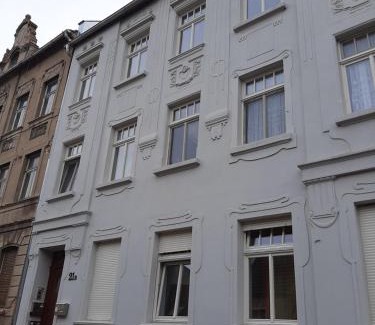 Burg Apartment | Gemütliche Wohnung in Burg
