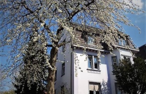 Hagen Apartment | Gemütliche Wohnung mit Balkon am Waldrand