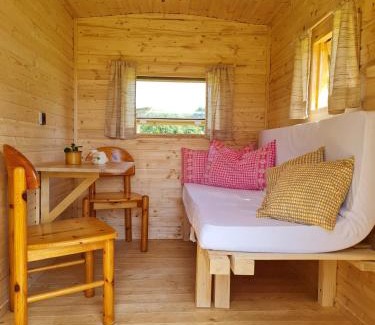 Leuderode House | Gemütlicher Schäferwagen im Grünen-Schäferwagen 44
