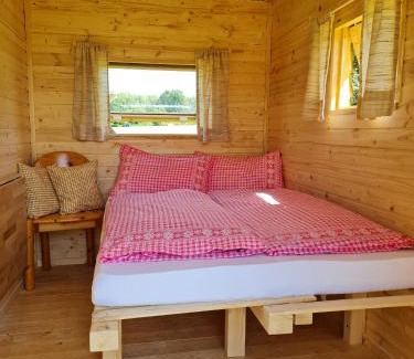 Leuderode House | Gemütlicher Schäferwagen im Grünen-Schäferwagen 44