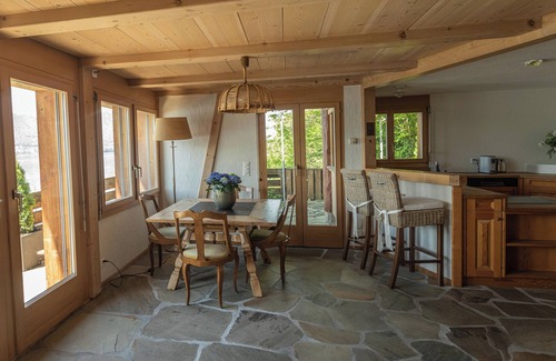 Sigriswil Ski Chalet | Gemütliches Chalet mit Panoramasicht auf See und Berge