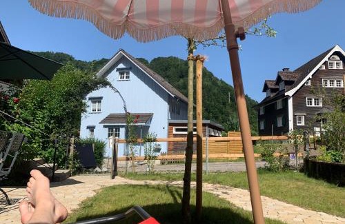 Brunnadern House | Gemütliches Chalet-Zimmer in Farmhouse Rosalie
