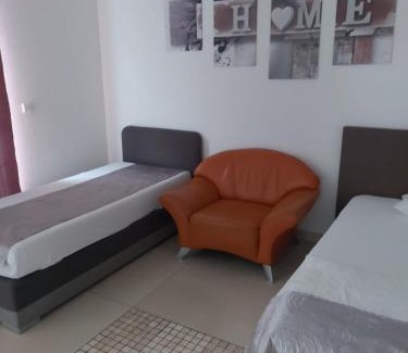 Oos Apartment | Gemütliches J&L Apartment Nahe des Hauptbahnhofes