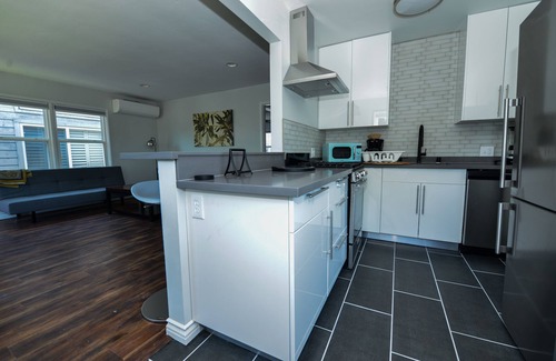 Mission Beach Apartment | GEM - 2 - Island Ct.