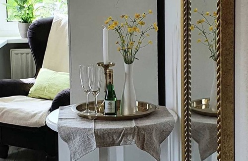 Bad Zwesten Apartment | Gem at the Kurpark, Germany