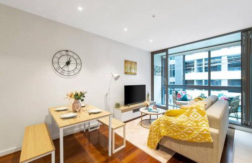 South Yarra Apartment | Gem in the heart of South Yarra