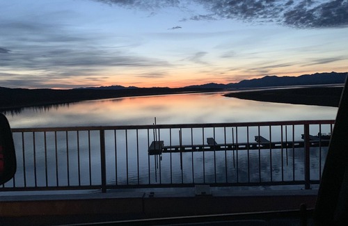 Tagish Apartment | Gem in the Rough! Center of Southern Lakes ! Gourmet Dinning & Opulent Cabins