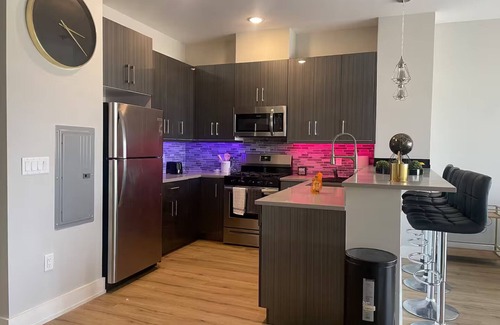 Bayonne Apartment | Gem Outside NYC - 1 Br Apt - Free Lot Parking - 20 Mins NYC/EWR - The Waterview