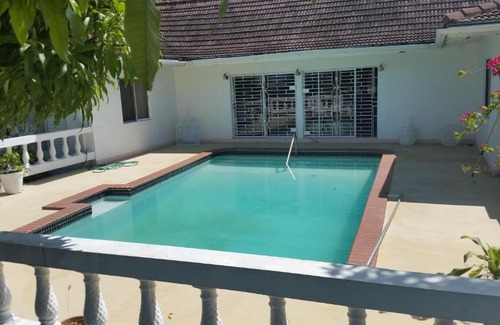 Montego Bay House | Gemini Villa