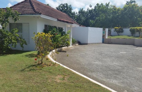 Montego Bay House | Gemini Villa