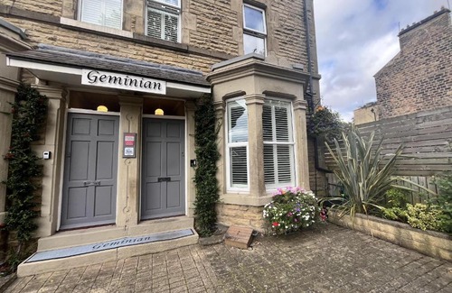 Harrogate City Centre House | Geminian