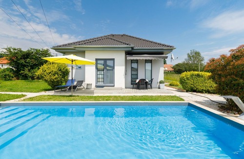 Abrahamhegy House | Geminis by Interhome