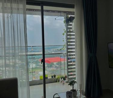 District 7 Apartment | GenBee Harbour View - Infinity swiming pool