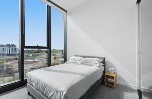 Alphington Apartment | Generous 2-Bed Apartment with Great Amenities
