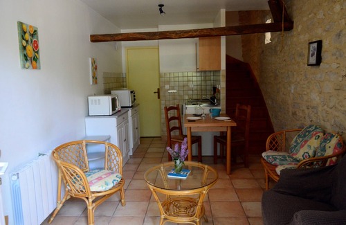 Thenon House | Genets 2, Your family gite in the heart of Les Genêts for 4 people