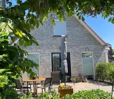 Stavoren House | Genieten in een luxe vakantiewoning, dichtbij het IJsselmeer en strand