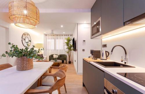 Centro - Sagrario Apartment | Genteel Home Alhóndiga II Granada