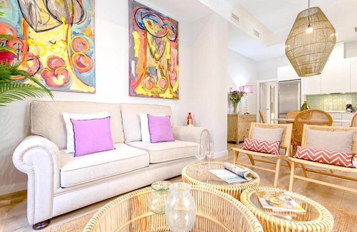 San Lorenzo Apartment | Genteel Home Conde de Barajas